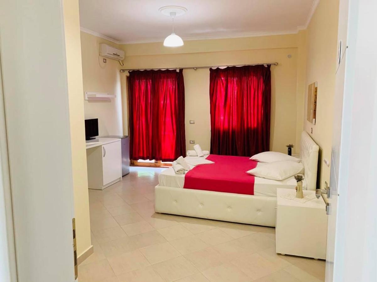 Nova Hotel Ksamil Exterior photo