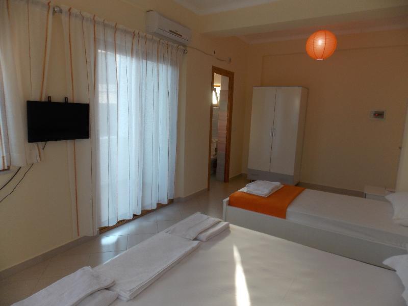 Nova Hotel Ksamil Exterior photo